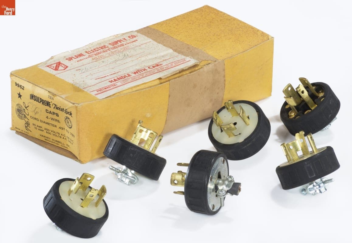 Harvey Hubbell Twist-Lock Cap, 1955-1970