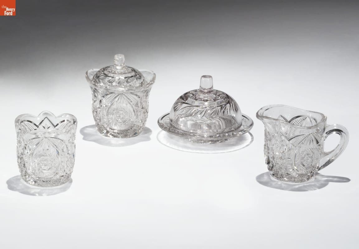 Bryce Brothers "Buzz Star" Toy Tableware Set, 1907-1930