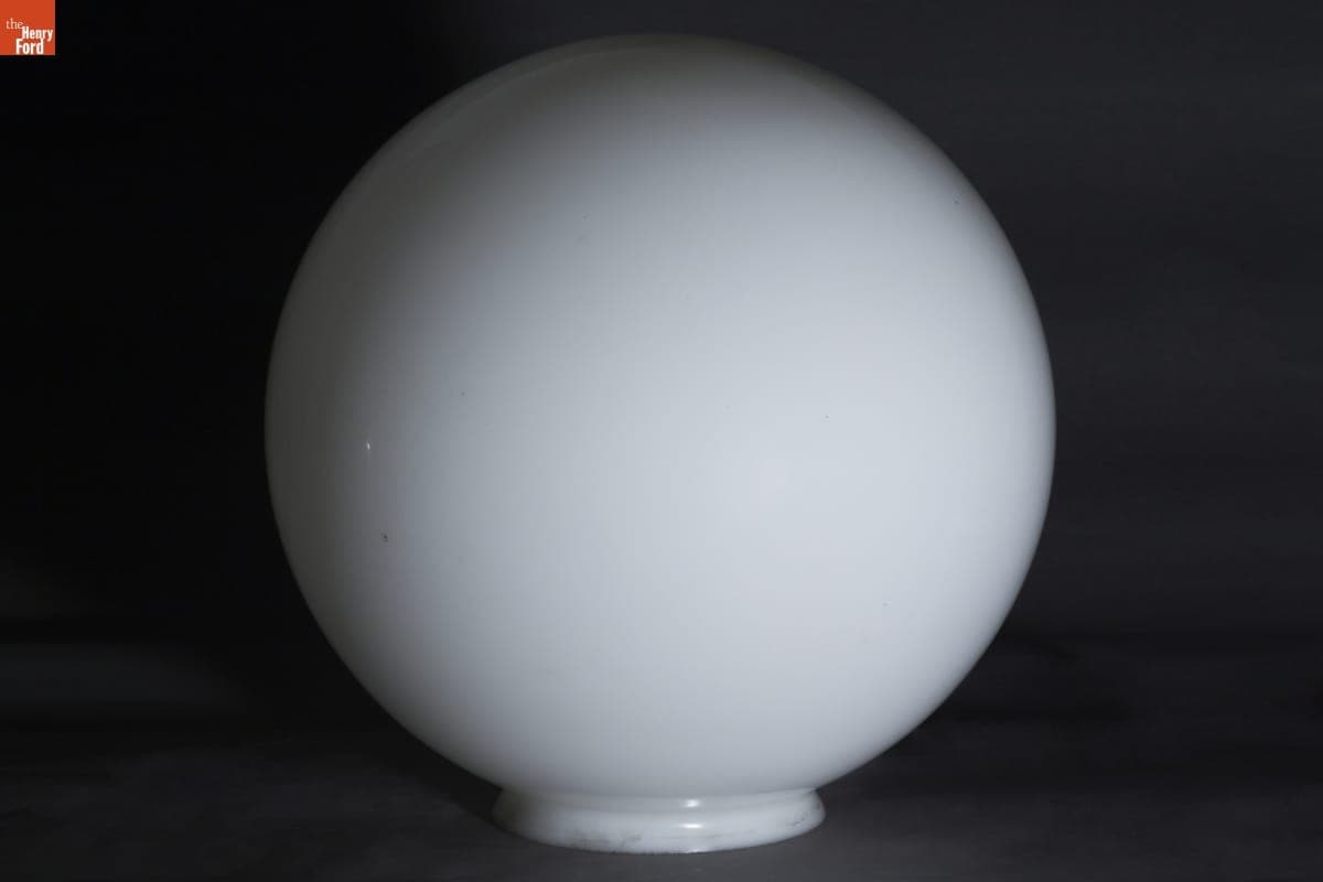 Macbeth Monax Single Fitter Ball Globe, 1920-1935