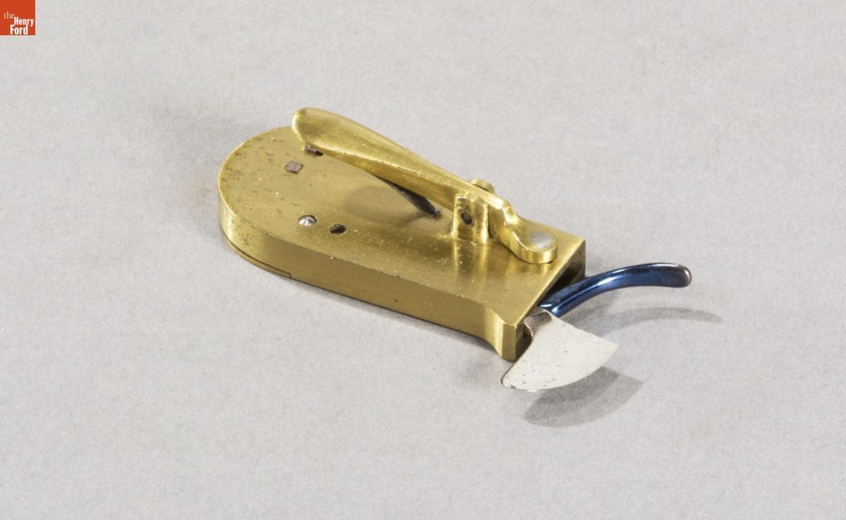 Spring Lancet with Case, 1800-1860