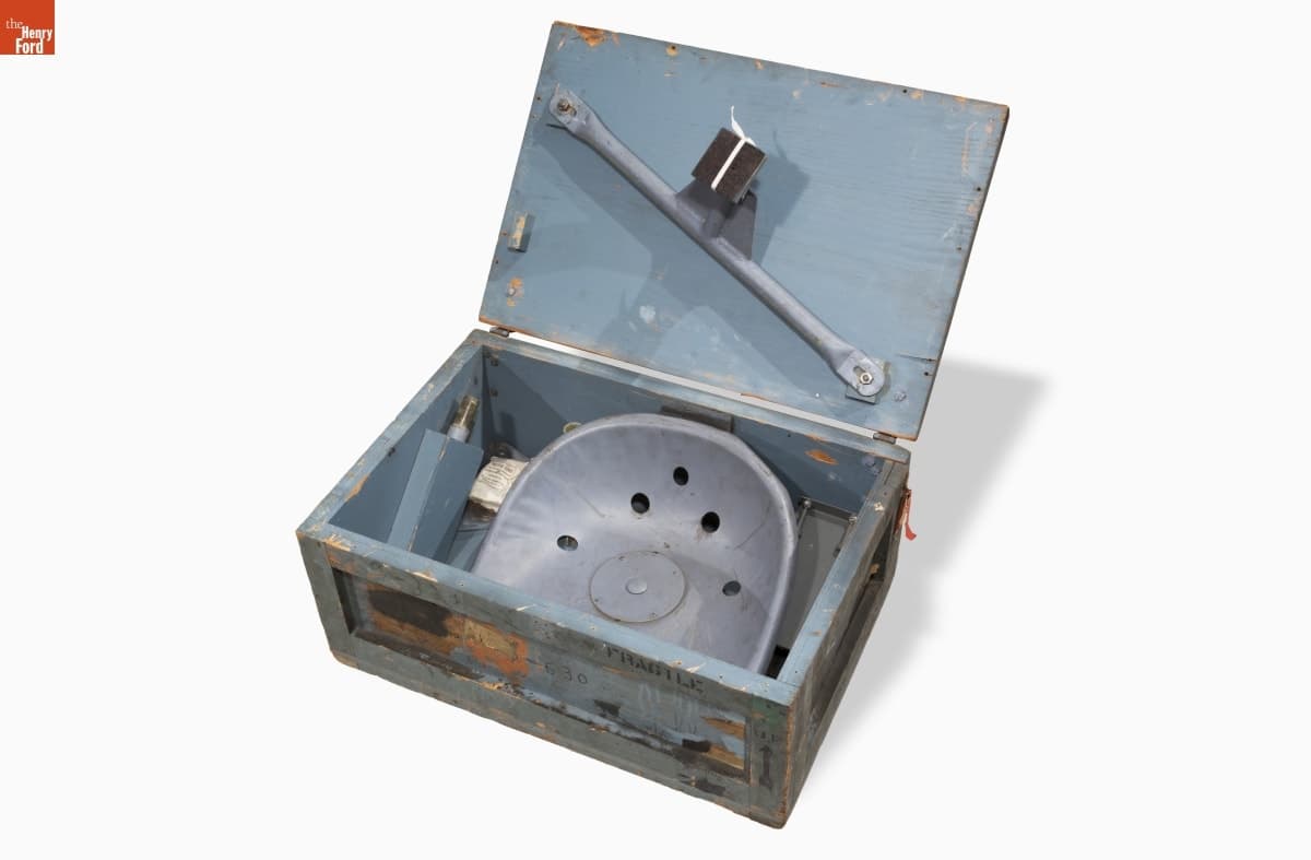 Seat for SQ Radar Assembly