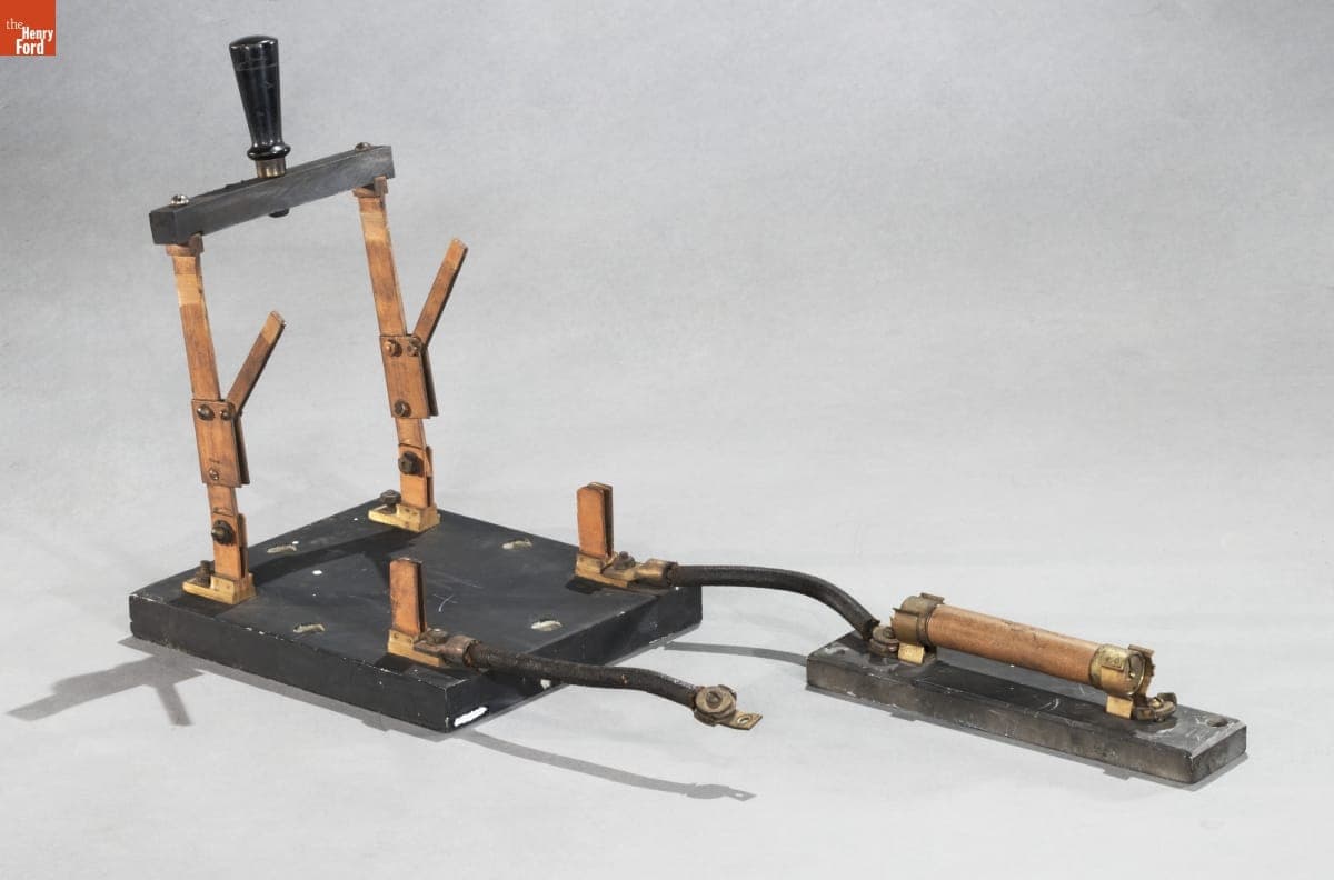 Linton & Southwick Electric Switch with Fuse Block, 1890-1910