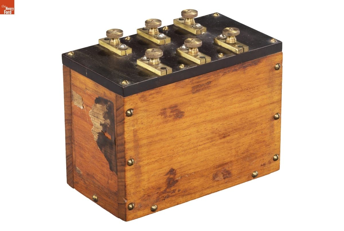 Edison Lamp Company Resistance Box, 1882-1889