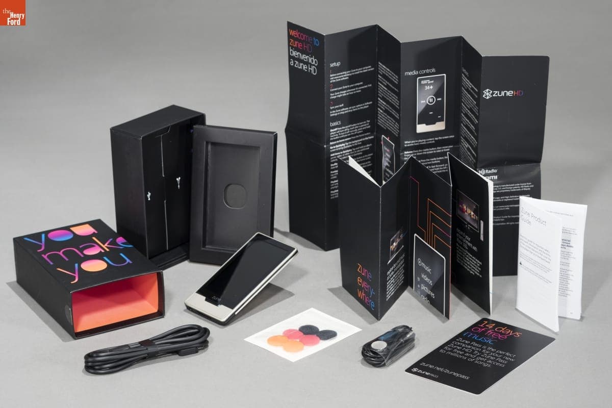 Microsoft "Zune HD" MP3 Player, 2009-2010