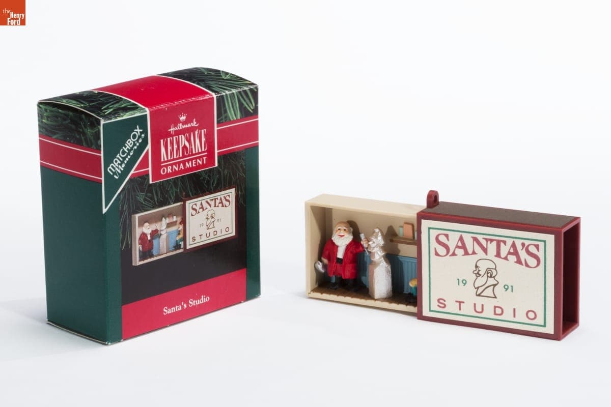 Hallmark "Santa's Studio" Christmas Ornament, 1991