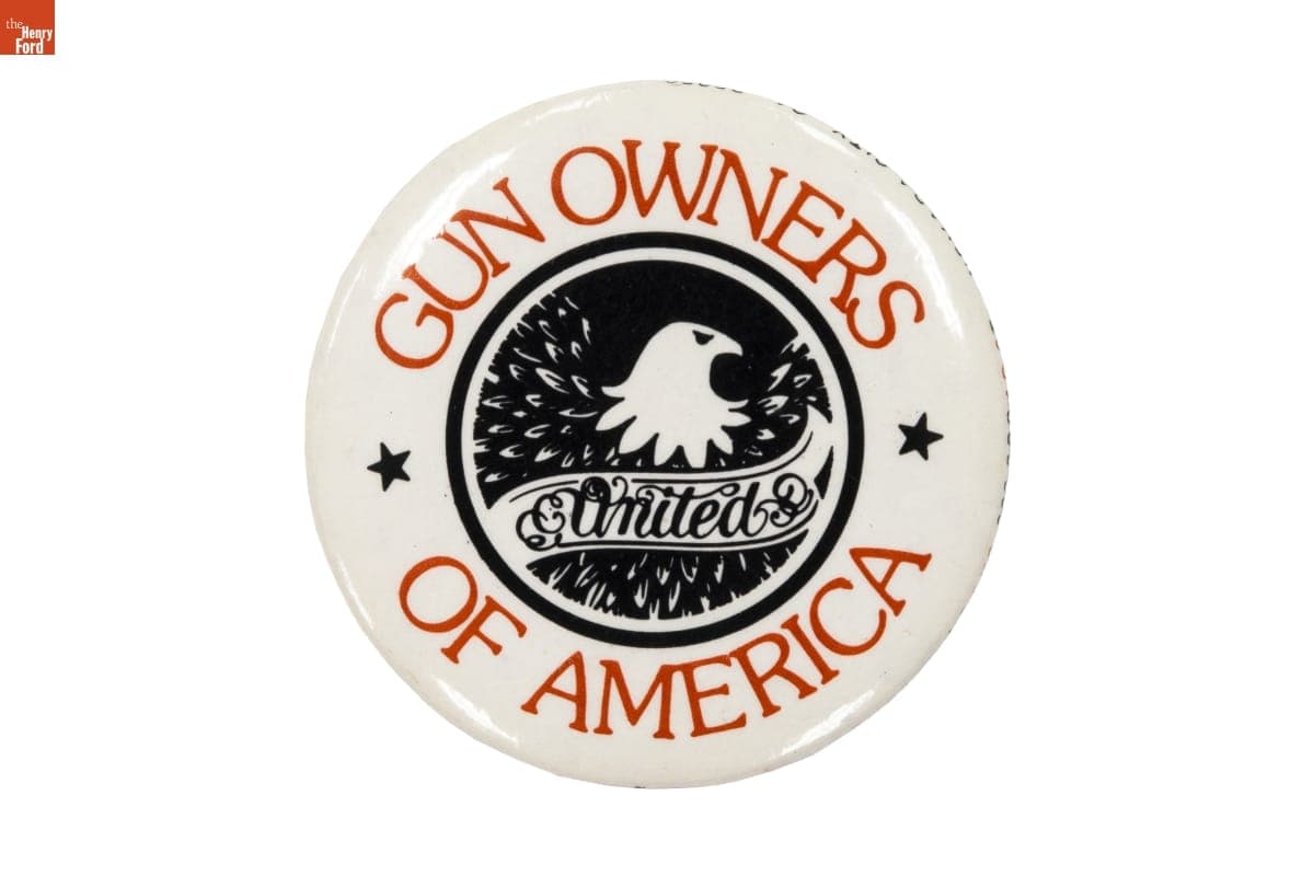 "Gun Owners of America United" Button, circa 1990