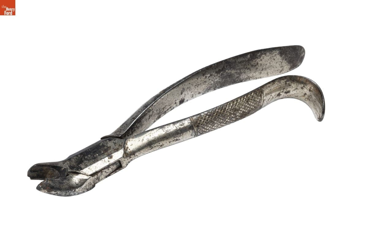 Wolf Tooth Extractor, 1915-1920