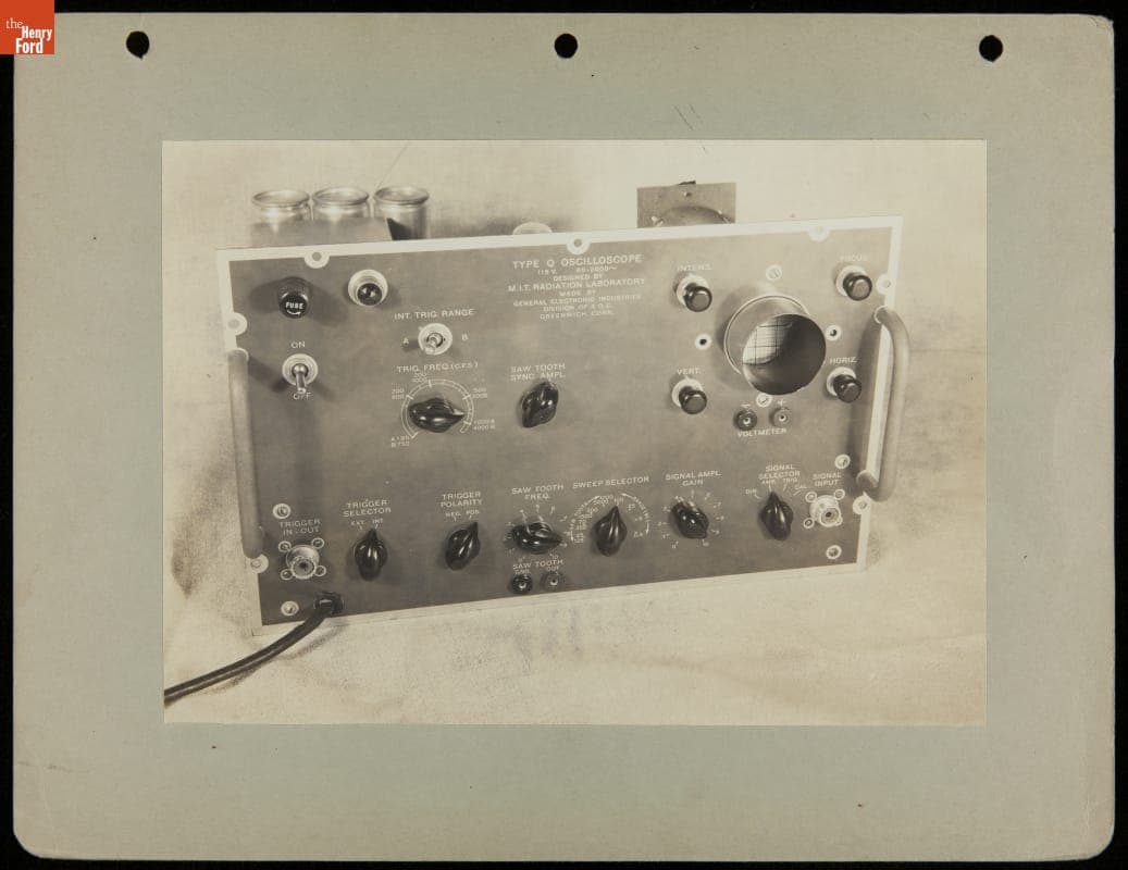 Type Q Oscilloscope, General Electronics Industries, 1943-1945