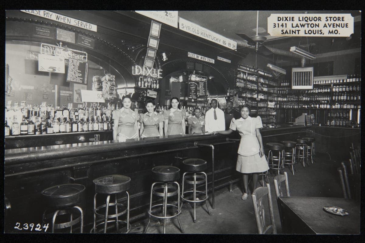 Dixie Liquor Store, St. Louis, Missouri, 1935-1950