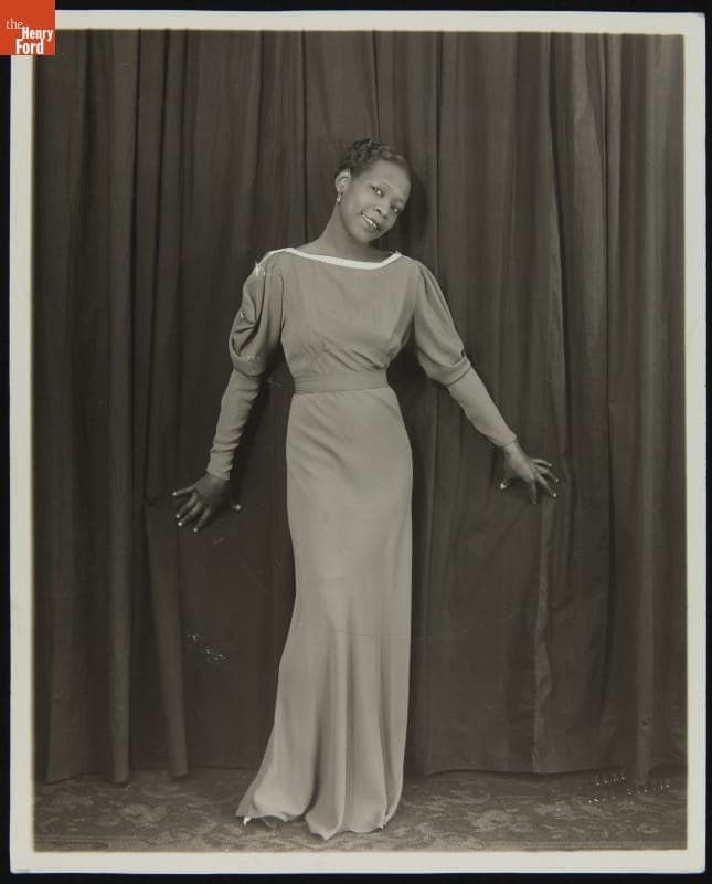 Performing Artist, Club Harlem, 1934-1935