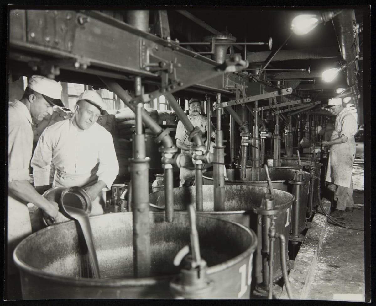 Making Cream of Tomato Soup at the H. J. Heinz Company, 1921