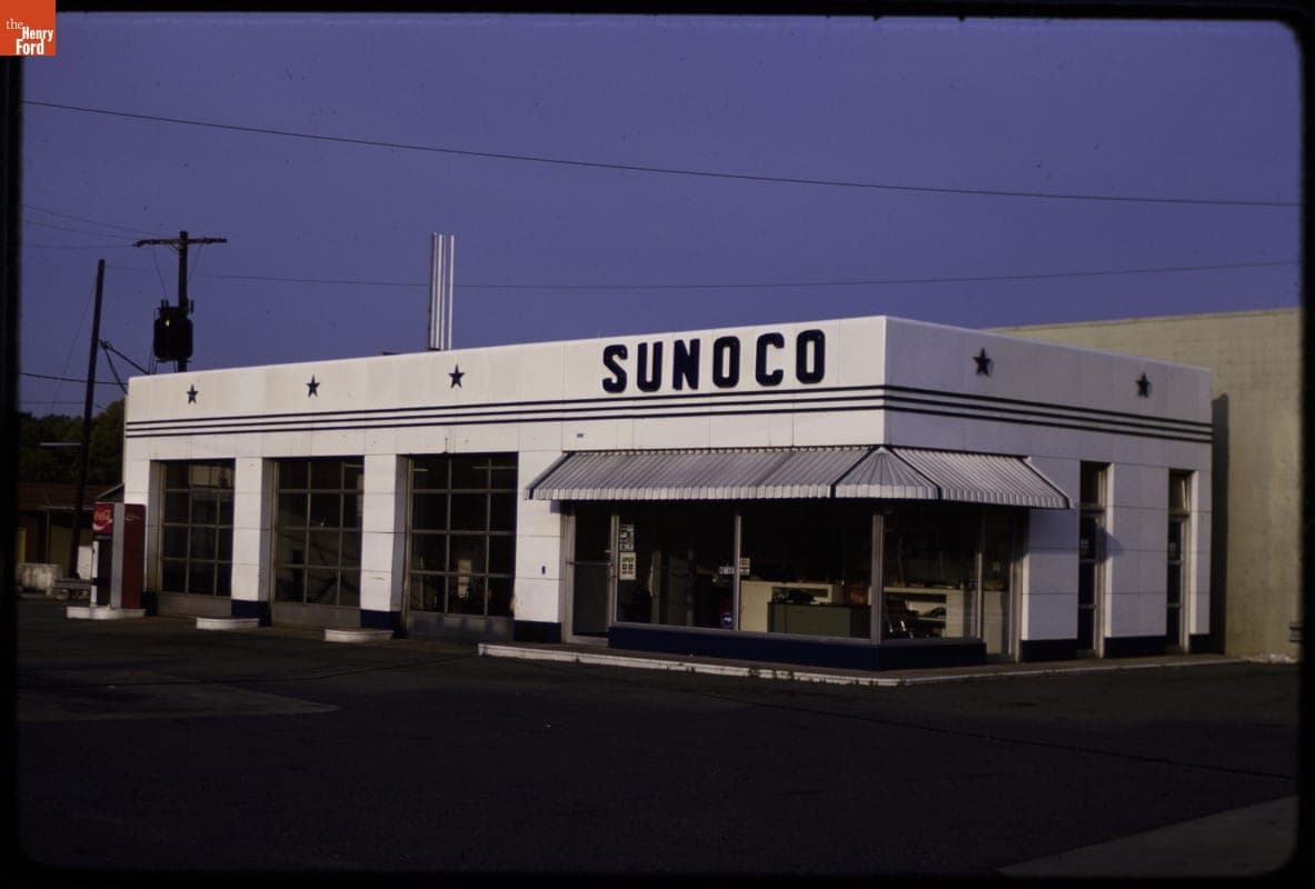 Sunoco Gas Station, Charlotte, North Carolina, 1977