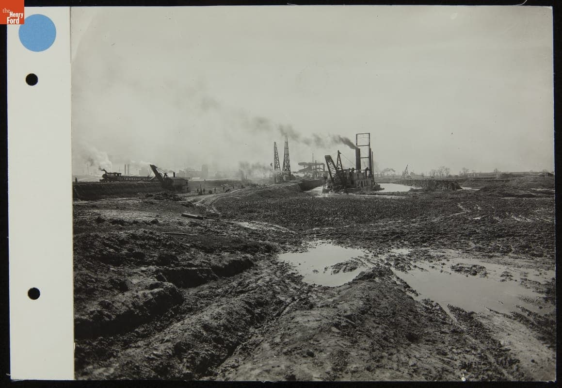 Ford Rouge Plant "B" Building Shipyard Construction, 1918