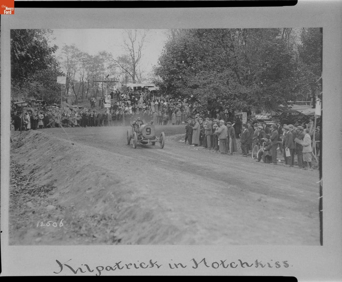 E. J. Kilpatrick in Hotchkiss #9 at the Jericho Turn, 1908 Vanderbilt Cup Race