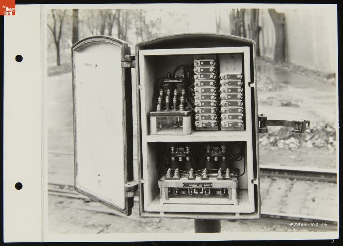 Railroad Crossing Signal Light Control Box, Detroit, Toledo & Ironton Railroad, November 1926