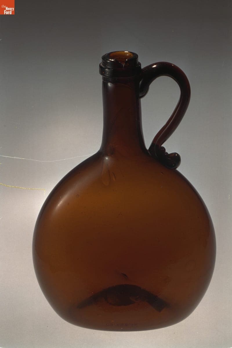 Bottle, 1815-1850