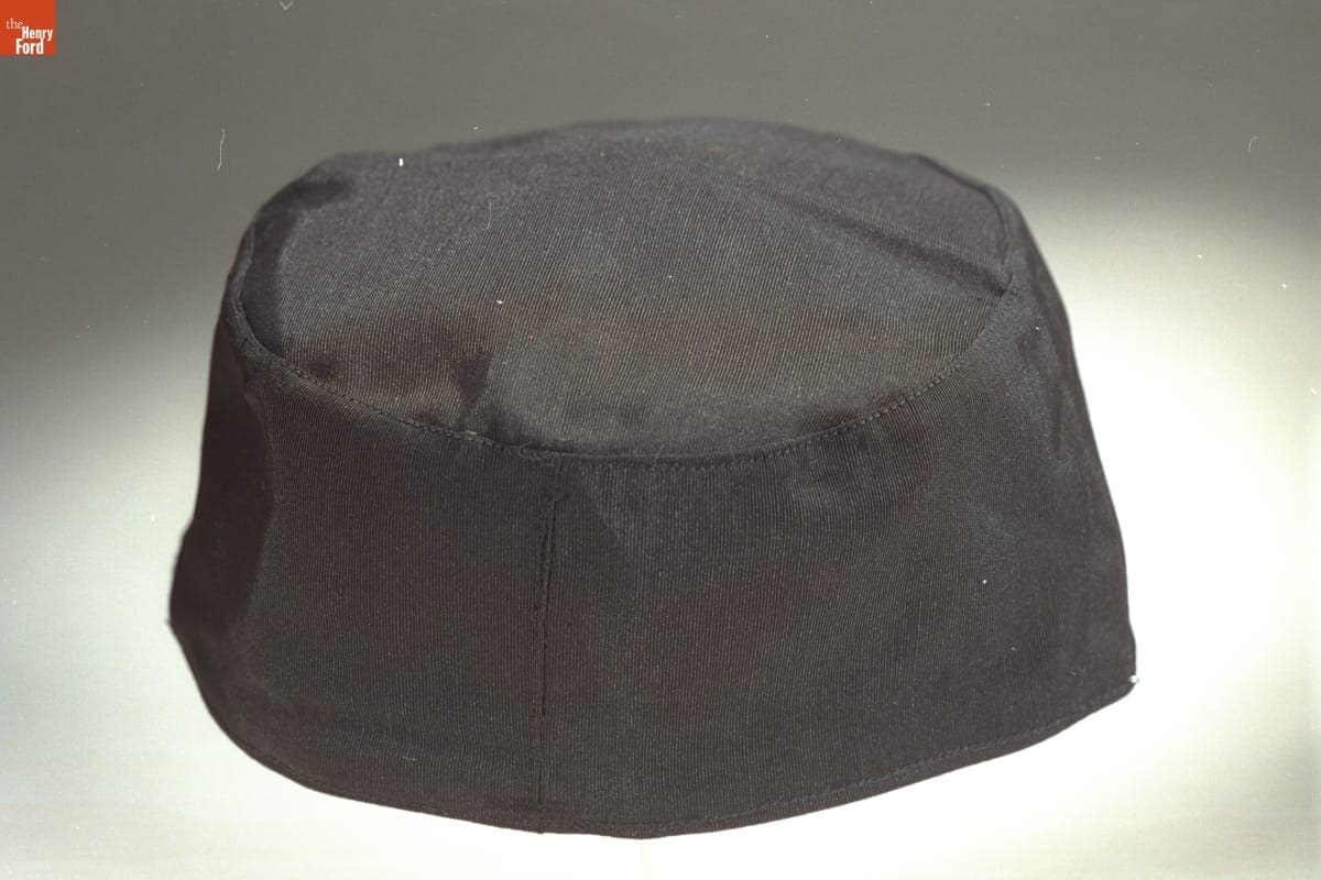 Skullcap, 1850-1910