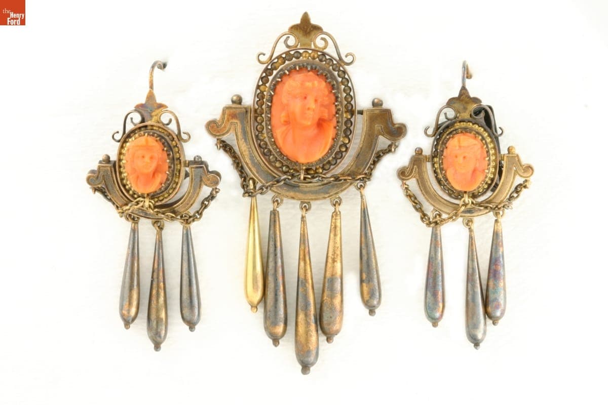 Brooch and Earring Set, circa 1870