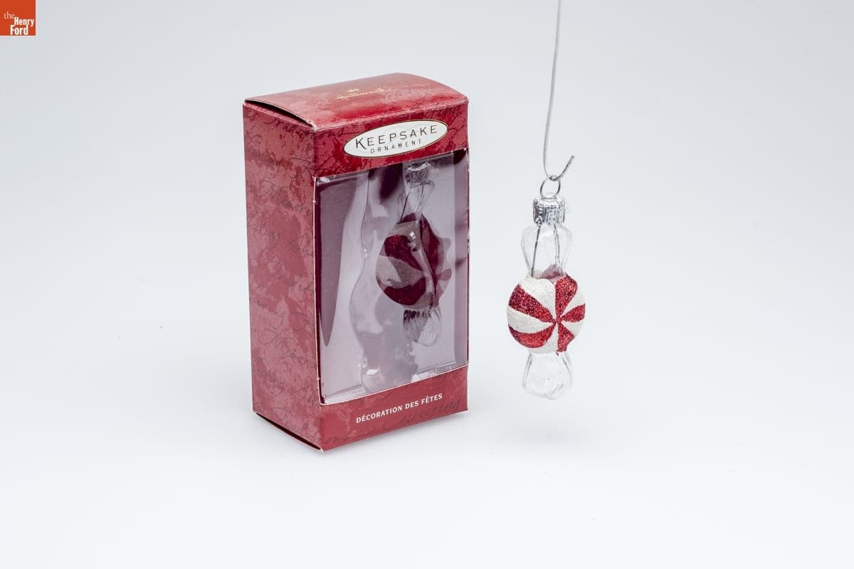 Hallmark "Li'l Swirl-Red" Christmas Ornament, 2000
