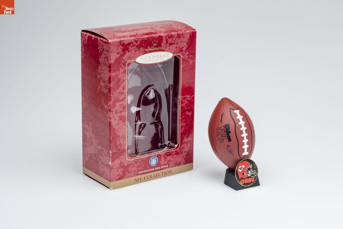 Hallmark "NFL Collection: Kansas City Chiefs" Christmas Ornament, 2000