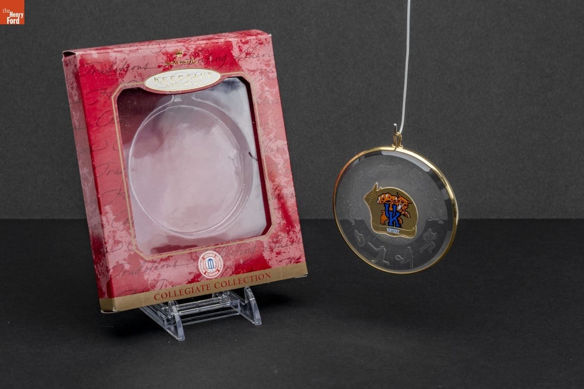 Hallmark "Collegiate Collection: Kentucky Wildcats" Christmas Ornament, 2000