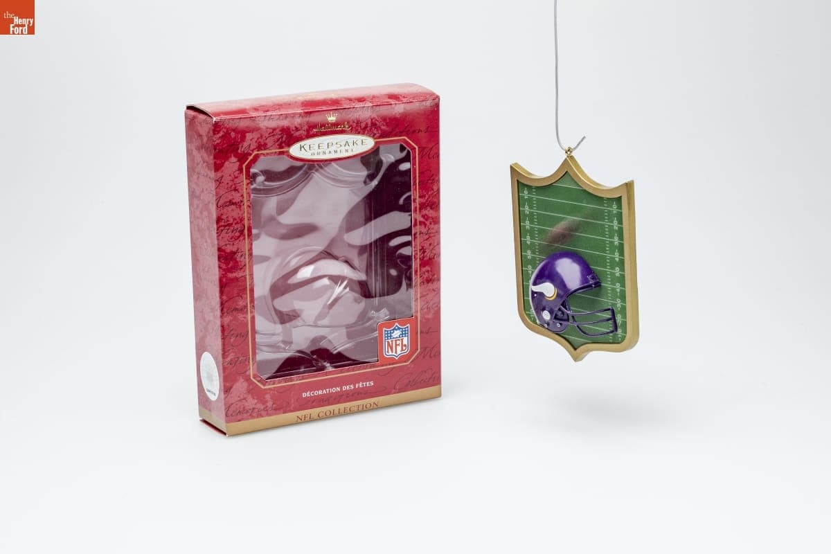 Hallmark "NFL Collection: Minnesota Vikings" Christmas Ornament, 2001