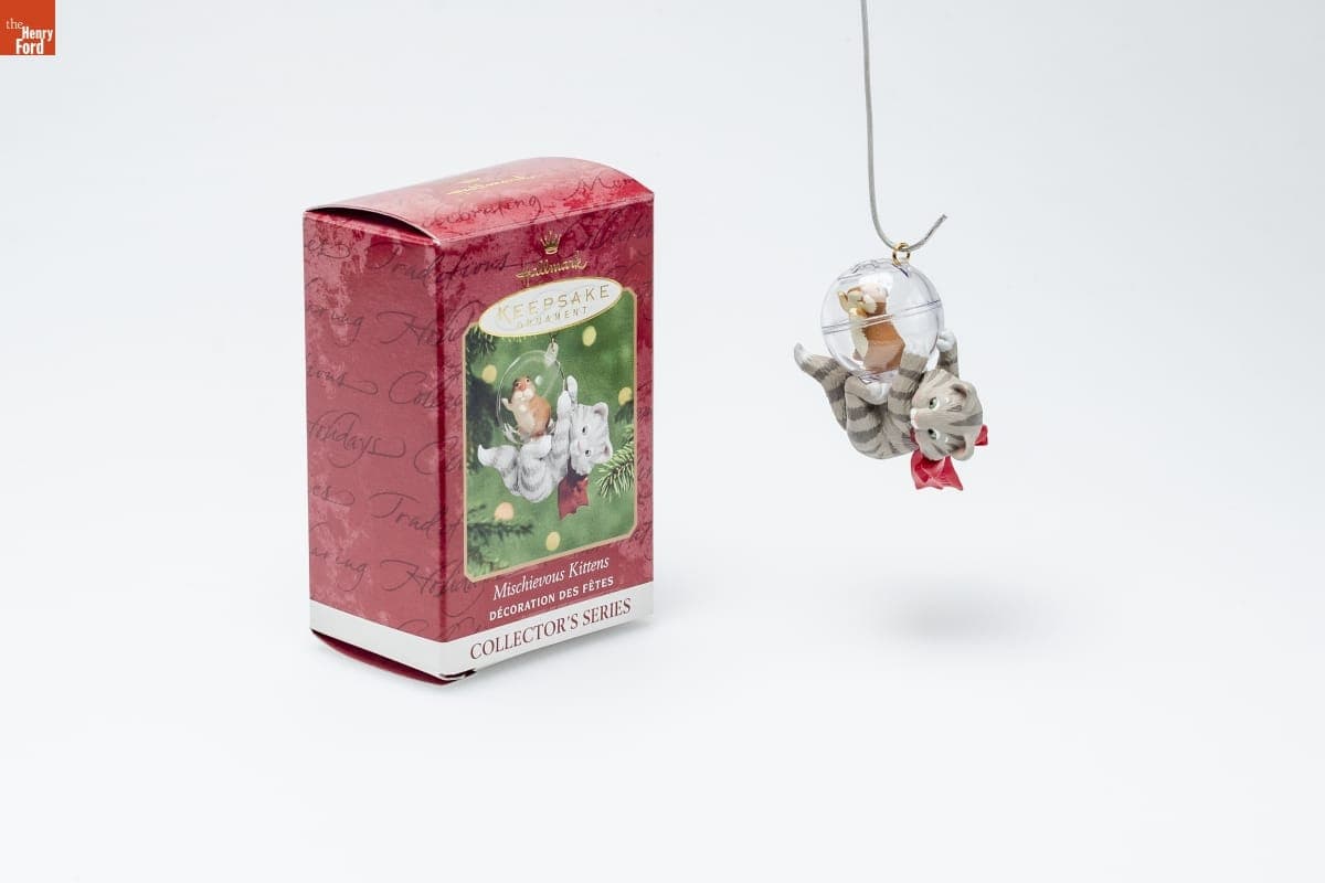Hallmark "Mischievous Kittens Series" Christmas Ornament, 2001