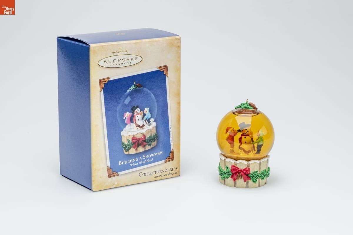 Hallmark "Winter Wonderland Series: Building a Snowman" Christmas Ornament, 2004