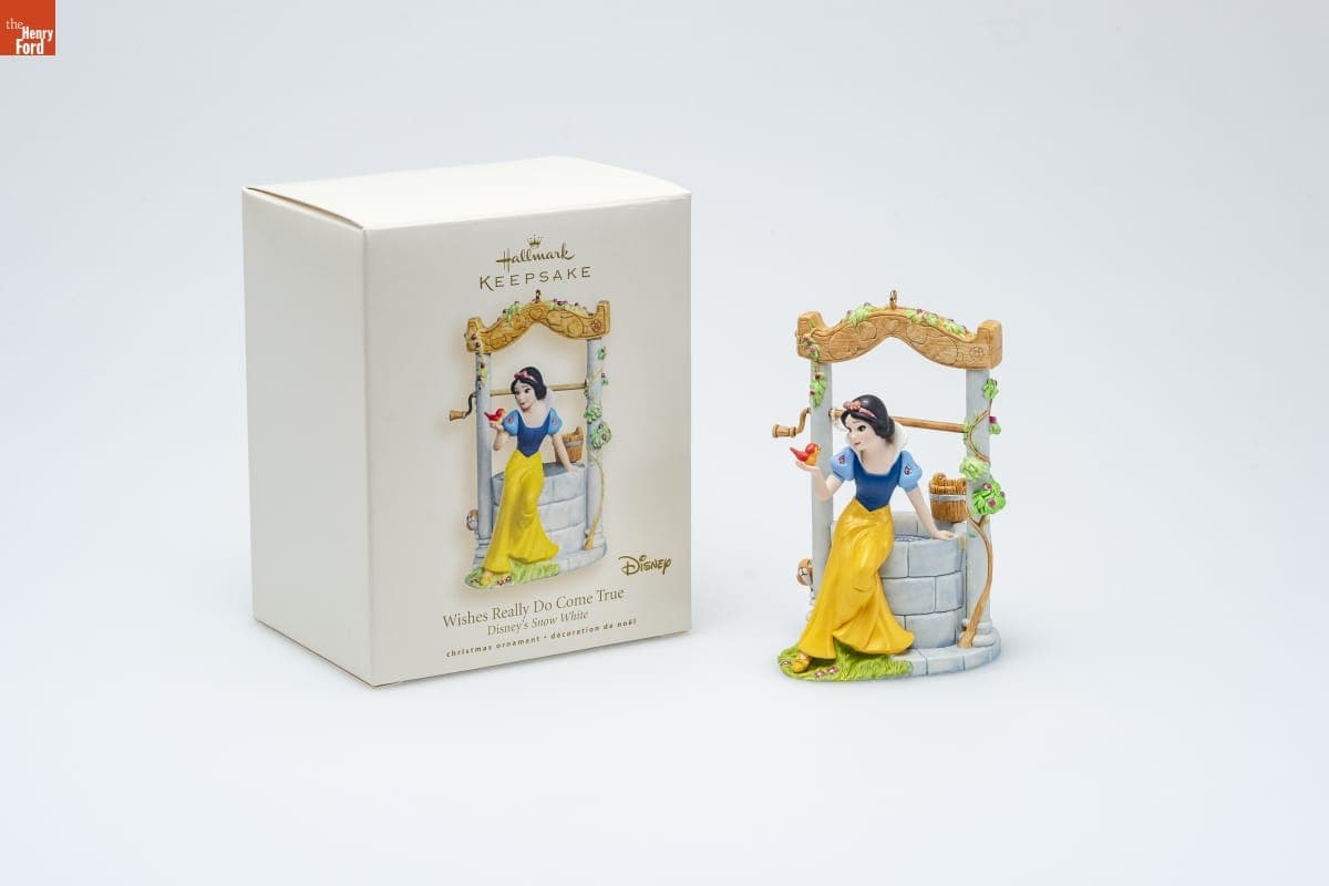 Hallmark "Disney's Snow White: Wishes Really Do Come True" Christmas Ornament, 2007