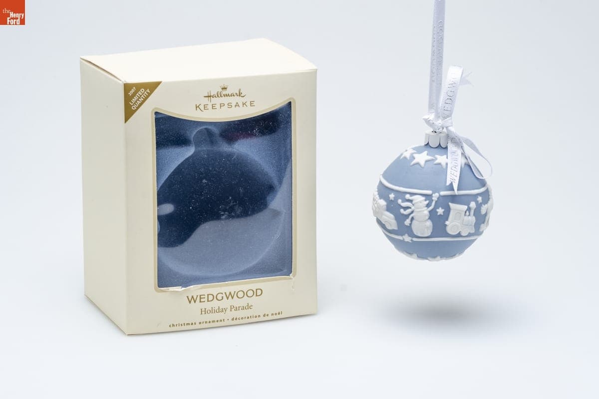 Hallmark "Wedgwood Holiday Parade" Christmas Ornament, 2007