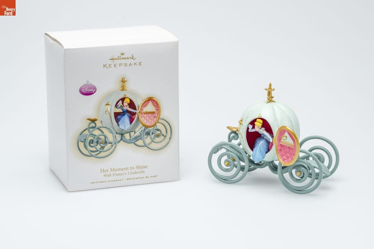 Hallmark "Walt Disney's Cinderella: Her Moment to Shine" Christmas Ornament, 2009