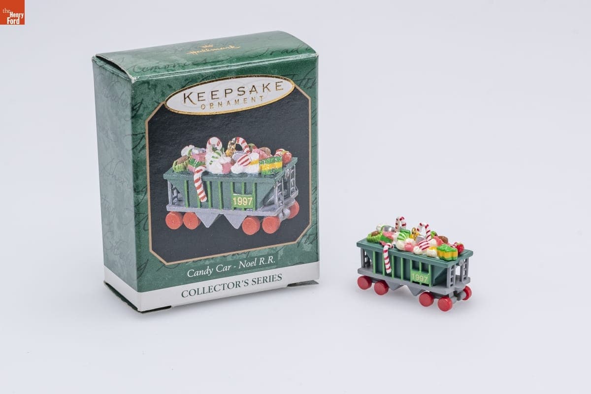 Hallmark "Noel R.R. Series: Candy Car" Miniature Christmas Ornament, 1997