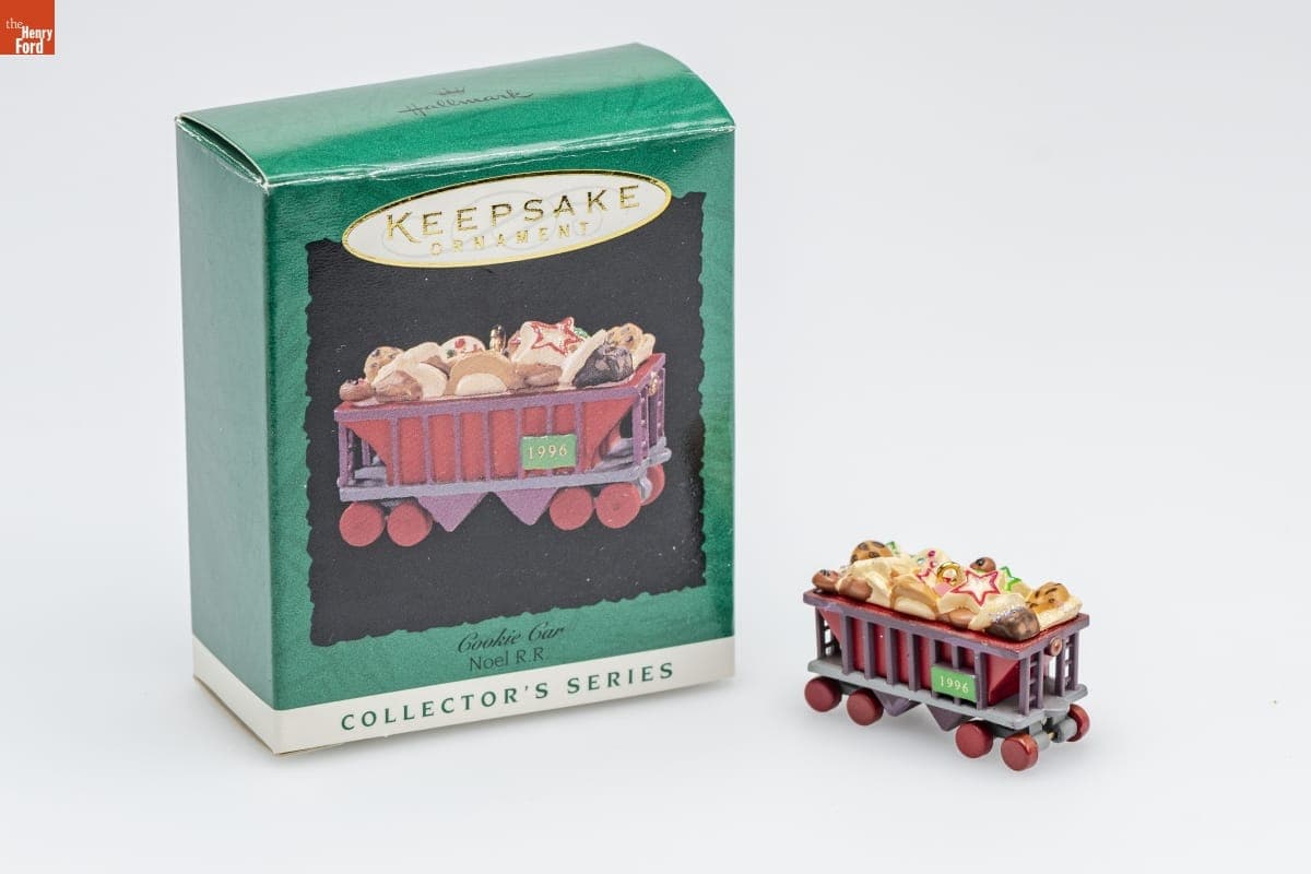 Hallmark "Noel R.R. Series: Cookie Car" Miniature Christmas Ornament, 1996