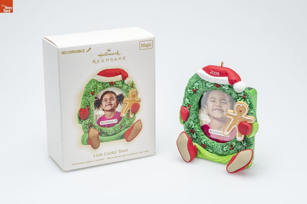 Hallmark "Little Cookie Tester Photo Holder" Christmas Ornament, 2009