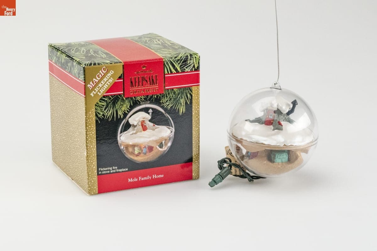 Hallmark "Mole Family Home" Christmas Ornament, 1991