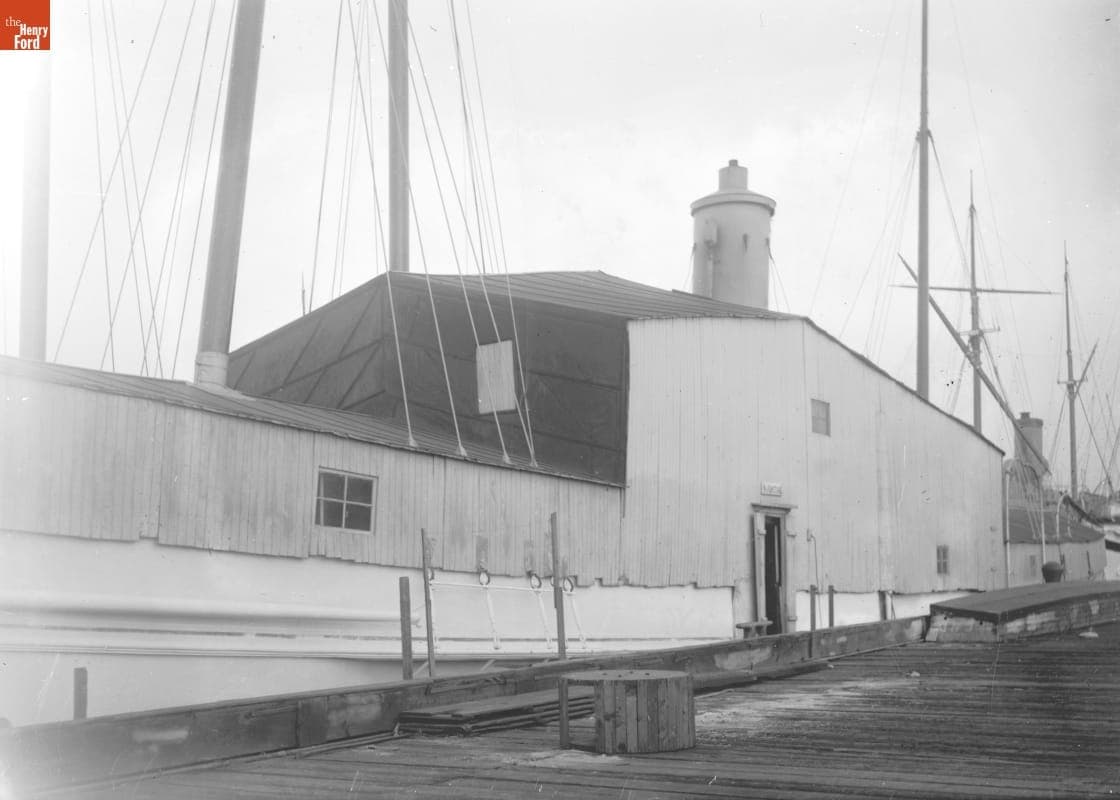 A Modern Noah's Ark - Tebo's Yacht Basin, 1890-1915