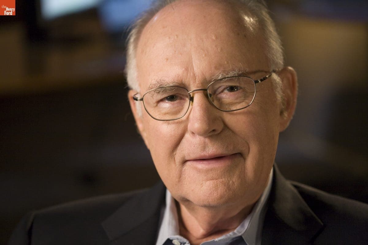 Oral History Interview with Gordon Moore, September 24, 2008--Photographs--Digital Images--Item 22