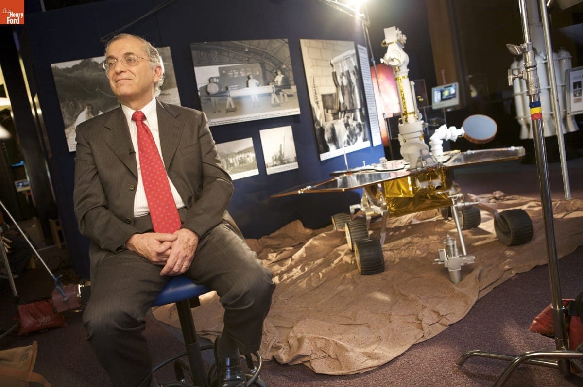 Oral History Interview with Charles Elachi, February 24, 2009--Photographs--Digital Images--Item 27