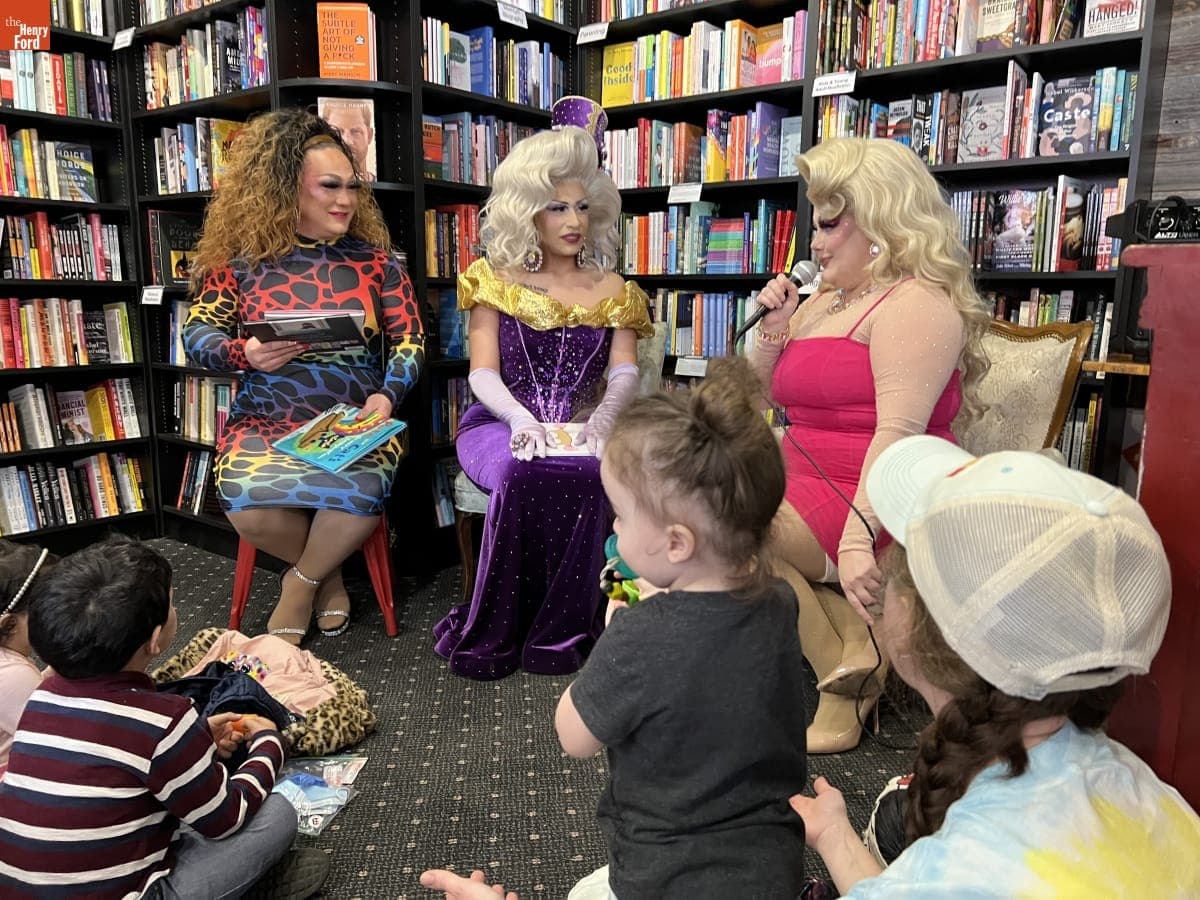 Sidetrack Bookshop Drag Queen Storytime Event, March 11, 2023
