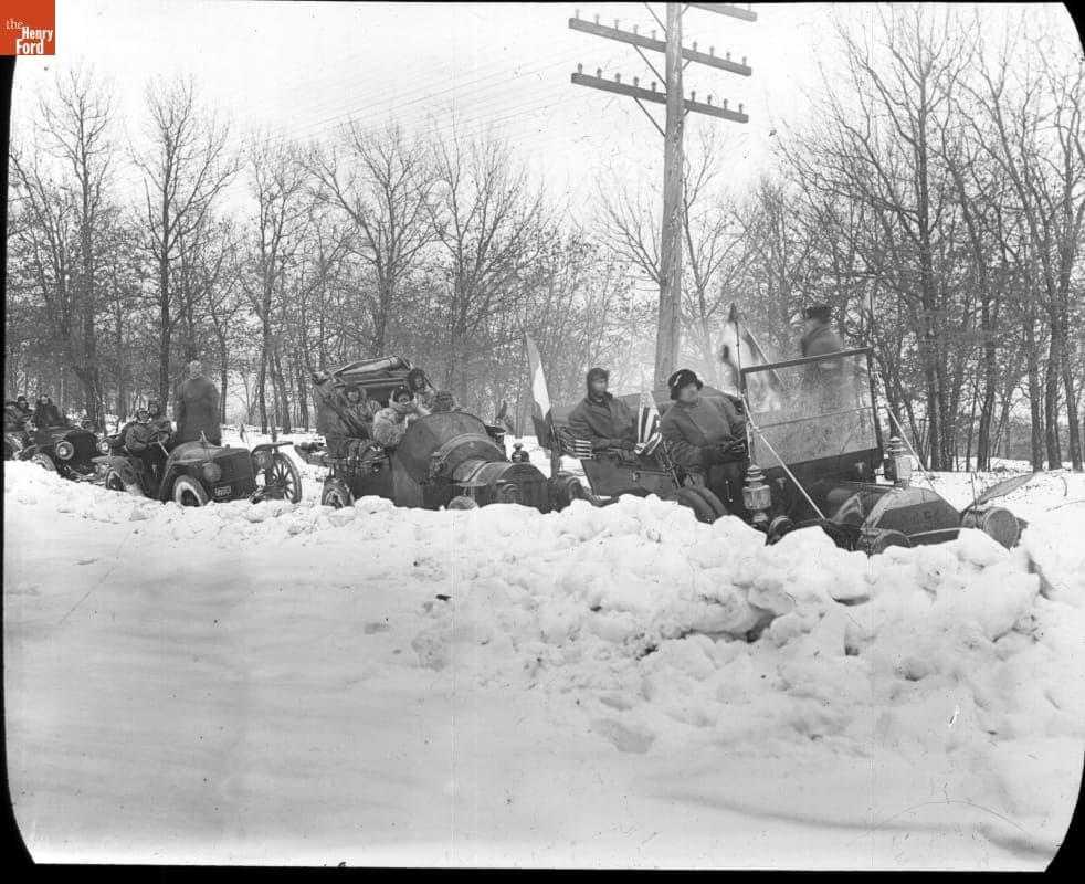 A. J. Banta and Escort Cars Leading the Italian Zust Race Car into Chicago during the New York to Paris Race, 1908