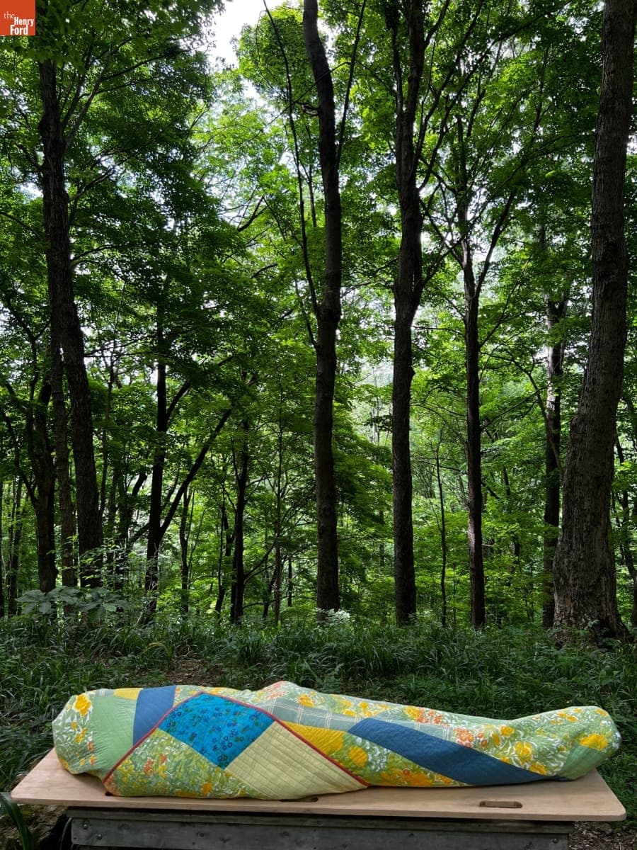 Demonstration of "Cathedral" Burial Quilt Made by Zak Foster, 2022