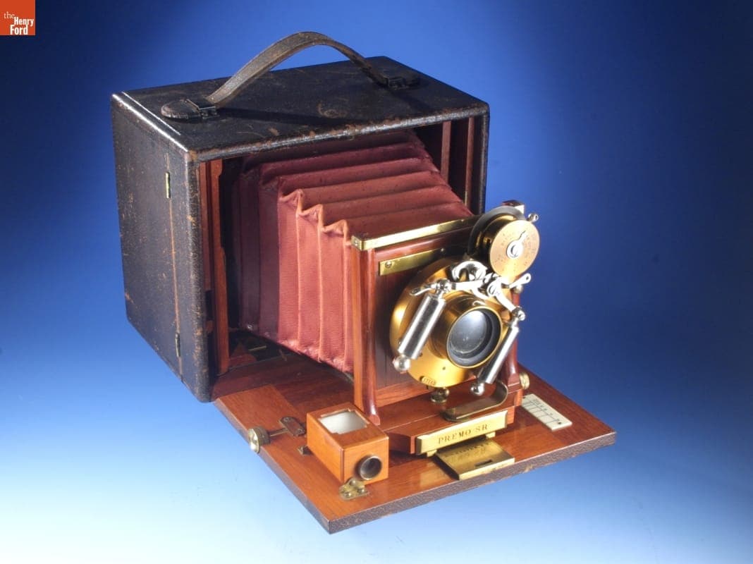 Folding Dry Plate Bellows Camera, 1890-1910