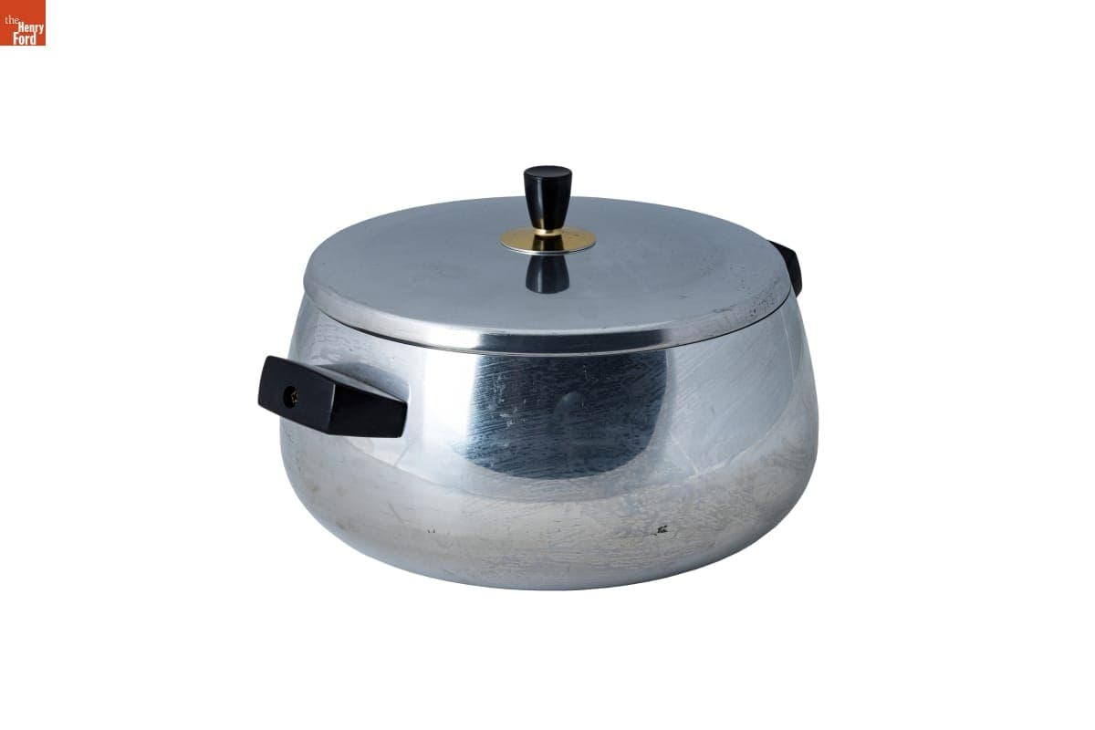 Cooking Pot with Lid
