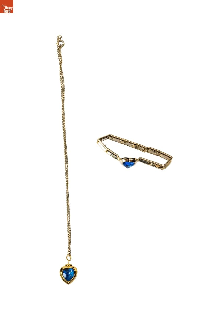 Necklace and Bracelet Set