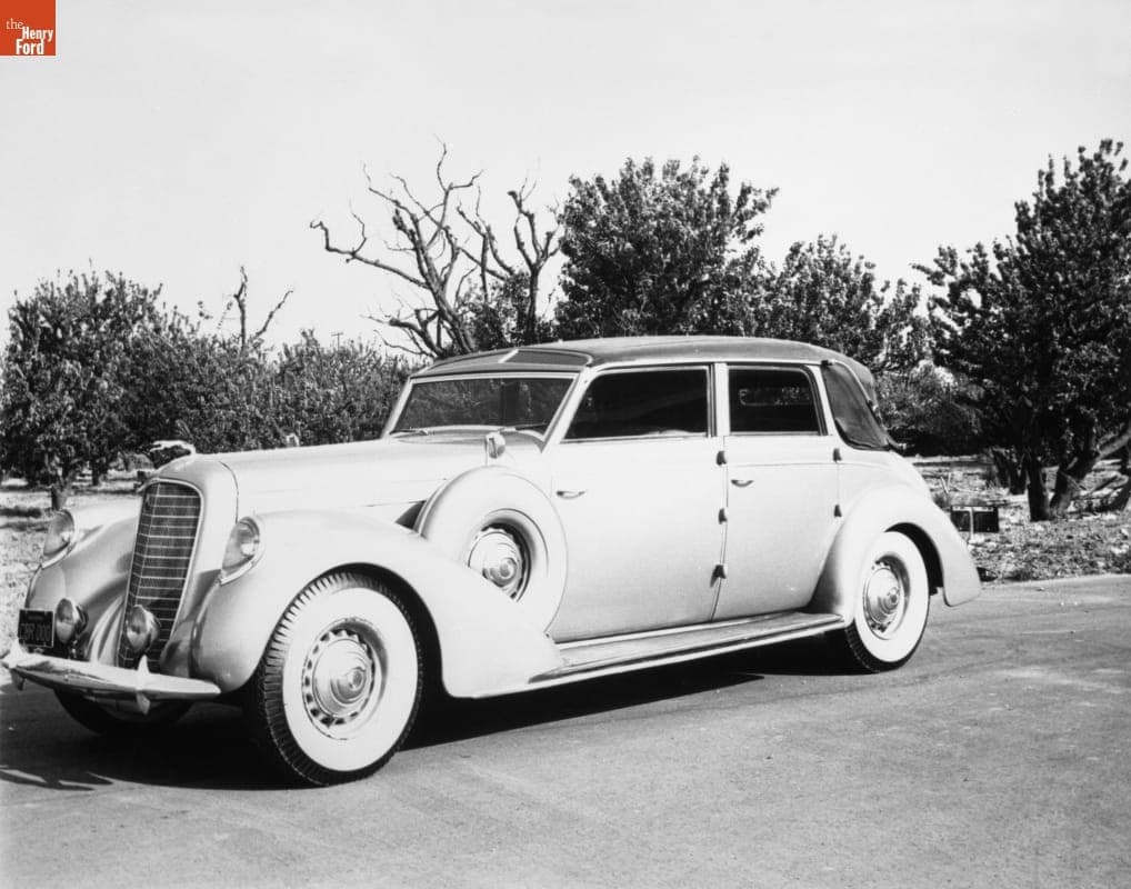 1937 Lincoln Brunn Touring Car