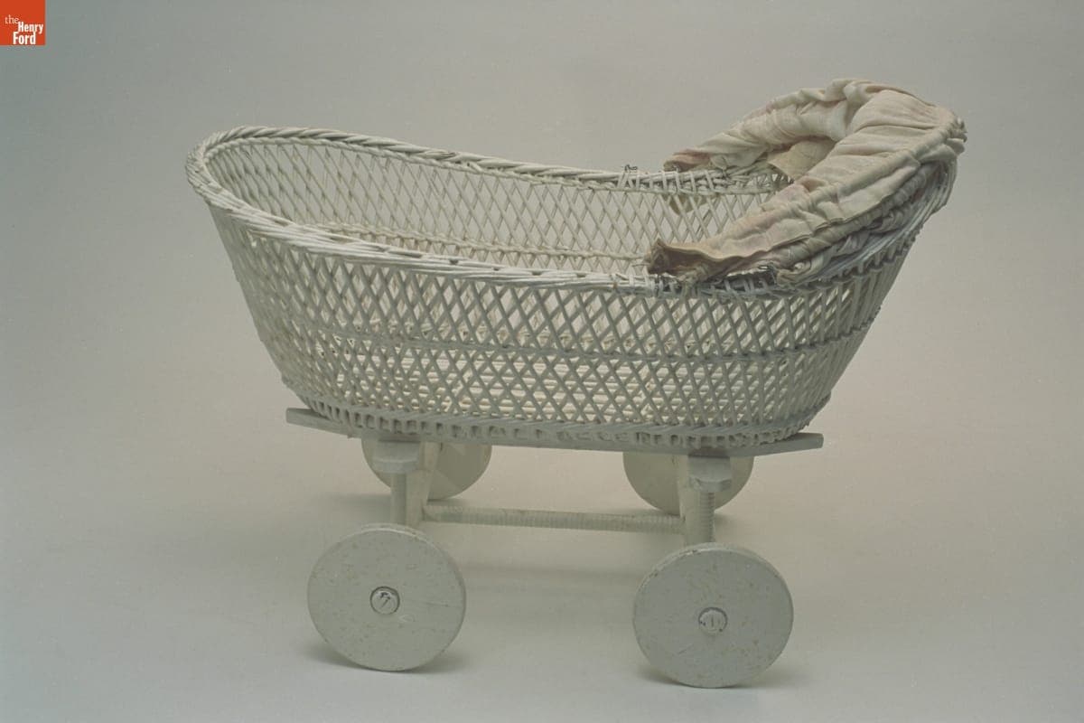 Doll Bassinet, 1925-1930