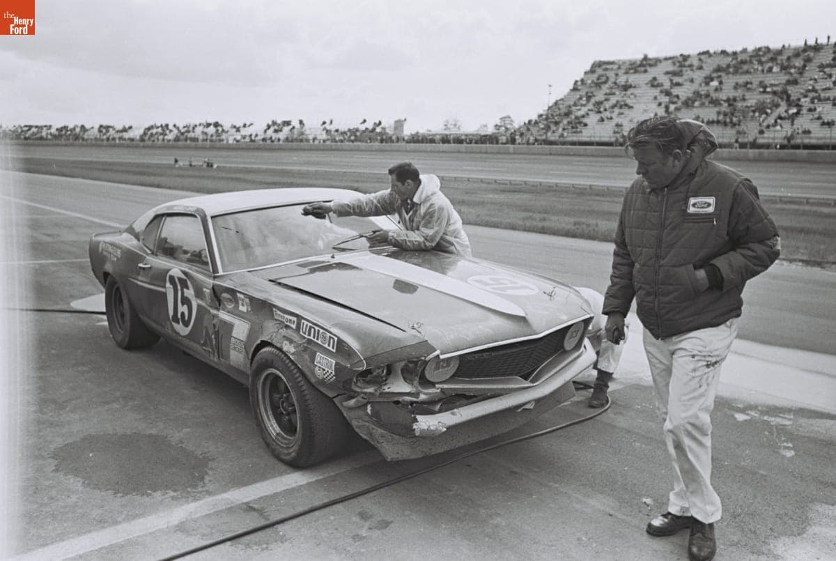 Ford Mustang Boss 302 Driven by Parnelli Jones in the Wolverine Trans-Am, Brooklyn, Michigan, May 1969