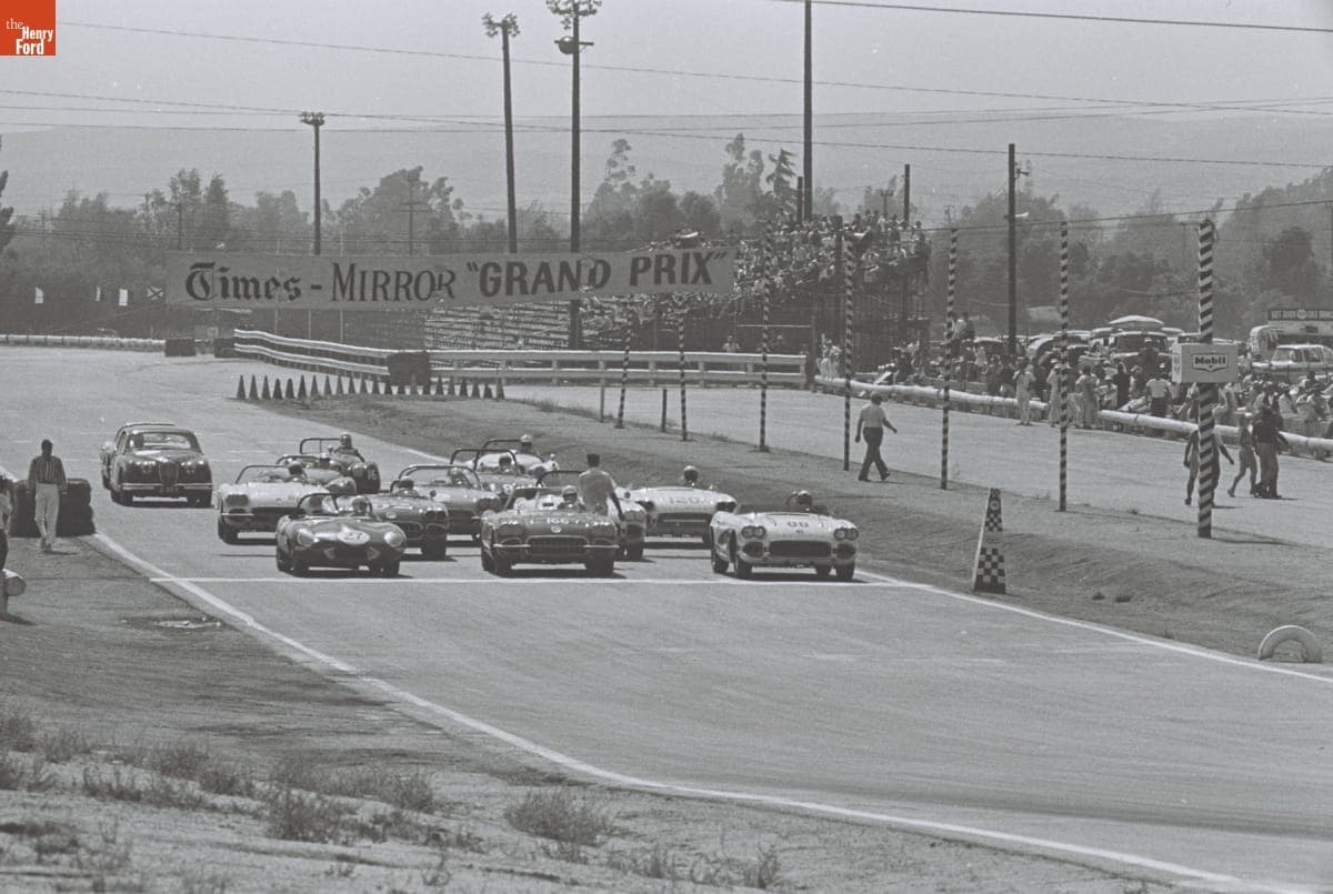 Start of the Production Sports Car Race before the 4th Annual Grand Prix for Sports Cars, Riverside, California, October 1961