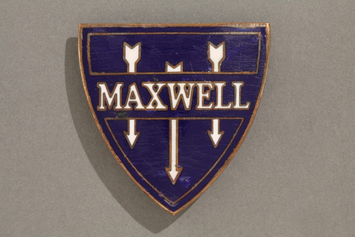 Maxwell Radiator Emblem, 1915-1925