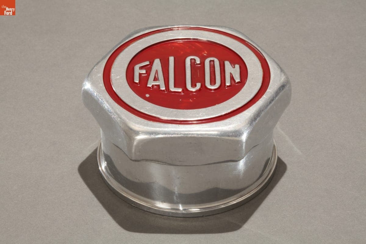 Falcon Hubcap, 1927-1929